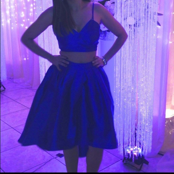 A. Peach Clothing Crop top and skirt - Picture 2 of 3